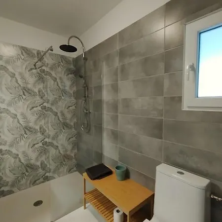 With Private Pool And Panoramic View * Félines-Minervois