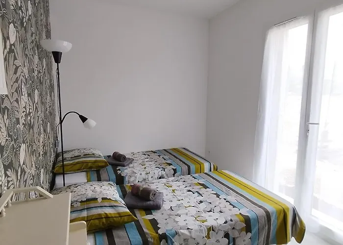 With Private Pool And Panoramic View * Félines-Minervois