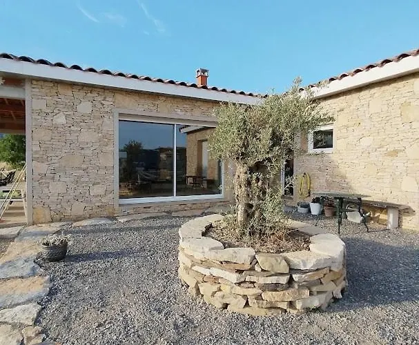 Villa With Private Pool And Panoramic View